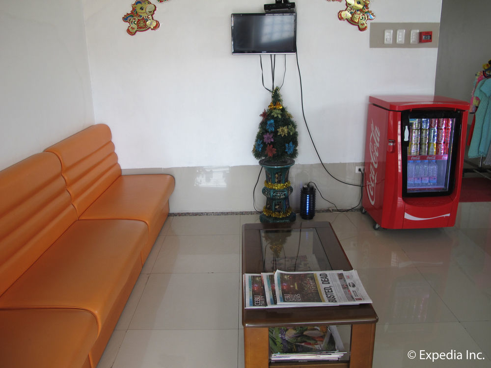 Bnt Inn Lapu-Lapu City Exterior photo